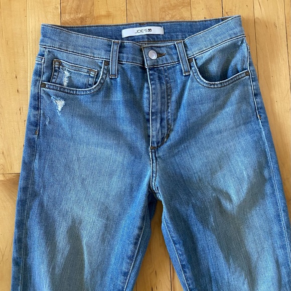 Joes Jeans Lucania High Rise Distressed Jeans - Picture 7 of 12